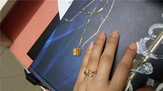 In stock Van  & Arpels Alhambra 18K yellow gold necklace from factory