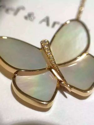 China Factory Make Van  & Arpels Butterfly Necklace18K Yellow Gold Necklace VCARA63400