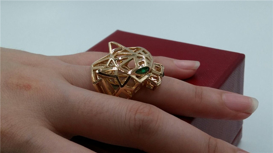 Car Tier PanthèRe De Car Tier Ring In 18K Yellow Gold Tsavorite Garnets Onyx N4722500