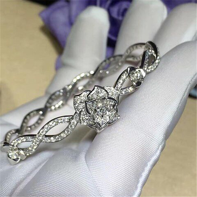 Piaget  full diamonds of rose vine  bracelet  18kt  gold  with white gold or yellow gold