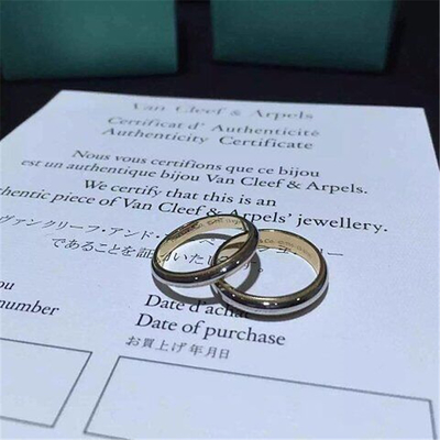  couple ring of 18kt  gold  with white gold or yellow gold