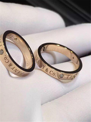  diamonds of engraved couple ring 18kt  gold  with white gold or yellow gold