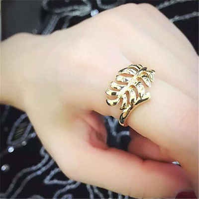  feather ring 18kt gold  with yellow gold