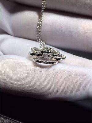  full diamonds of camellia necklace 18kt gold  with yellow gold or white gold