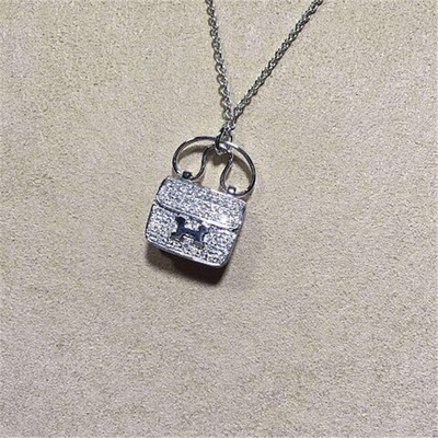  full diamonds of bag necklace 18kt gold  with white gold or yellow gold