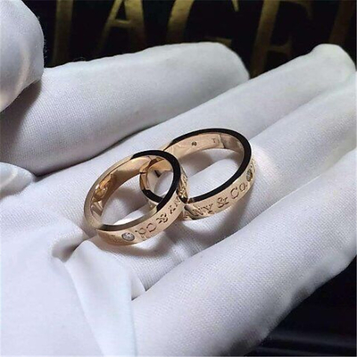   diamonds of engraved  ring 18kt  gold  with white gold or yellow gold