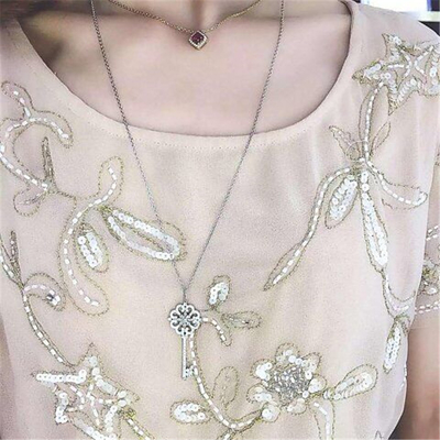  diamonds of  sakura key 18kt gold  with yellow gold or white gold or pink gold