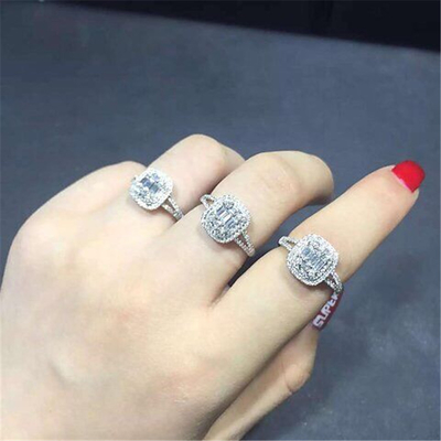 square diamonds ring 18kt gold  with yellow gold or white gold or pink gold