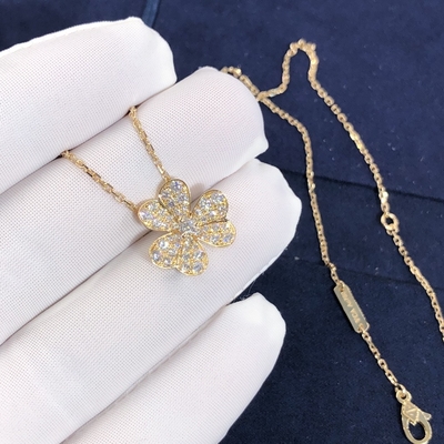 Fantastic  Van Cleef & Arpels 18k Gold Frivole Pendant Mini Model Vs Natural Diamonds