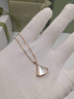   the fan   necklace 18kt gold  with yellow gold or white gold or pink gold