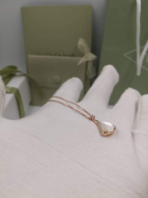   the fan   necklace 18kt gold  with yellow gold or white gold or pink gold
