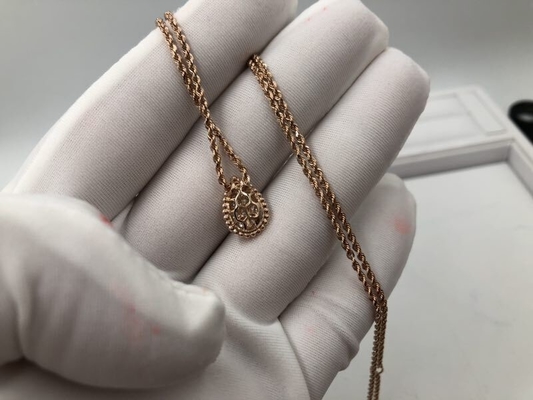 diamonds  necklace 18kt  gold  with yellow gold