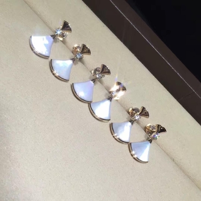  DIVA earring in 18 kt gold