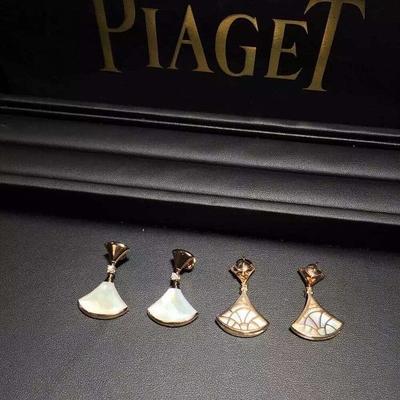  DIVA earring in 18 kt gold