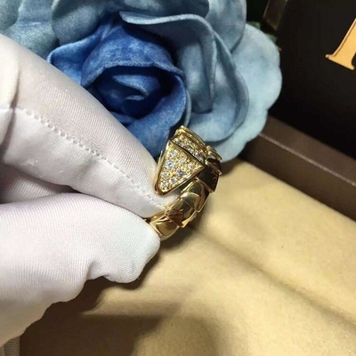 Serpenti one-coil ring in 18 kt rose gold, set with pavé diamonds on the head. brand jewelry