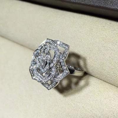 Piaget brand jewelry Rose ring in 18K white gold set with 143 brilliant-cut diamonds (approx. 1.20 ct).