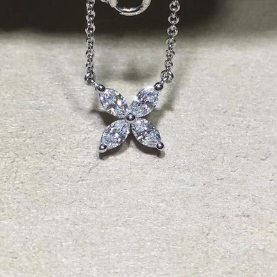 Piaget brand jewelry necklace  18kt gold