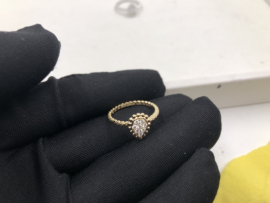brand jewelry diamonds ring  18kt gold   with yellow gold or white gold