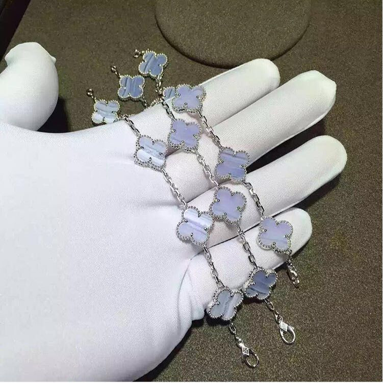 Exactly same as original Van Cleef & Arpels Alhambra bracelet 4 motifs 18K gold diamond