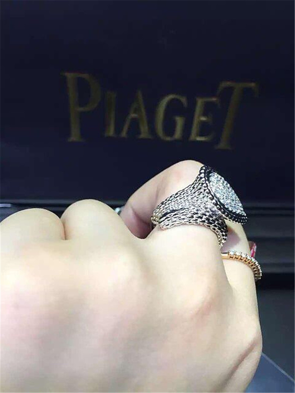   full diamonds ring  18kt gold  with yellow gold or white gold