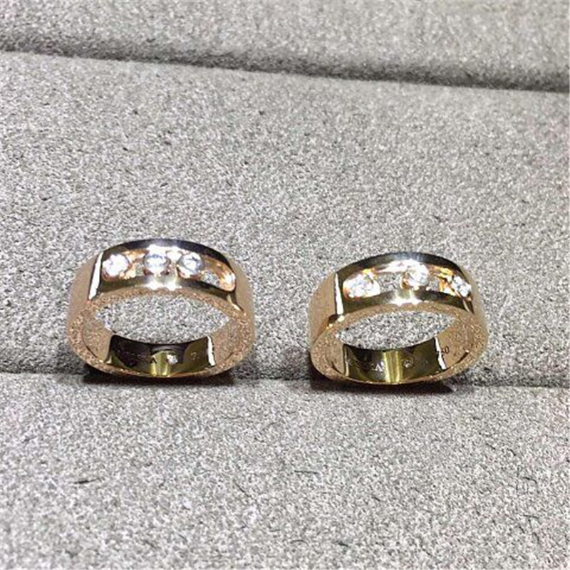  diamonds ring  18kt  gold   with yellow gold or white gold
