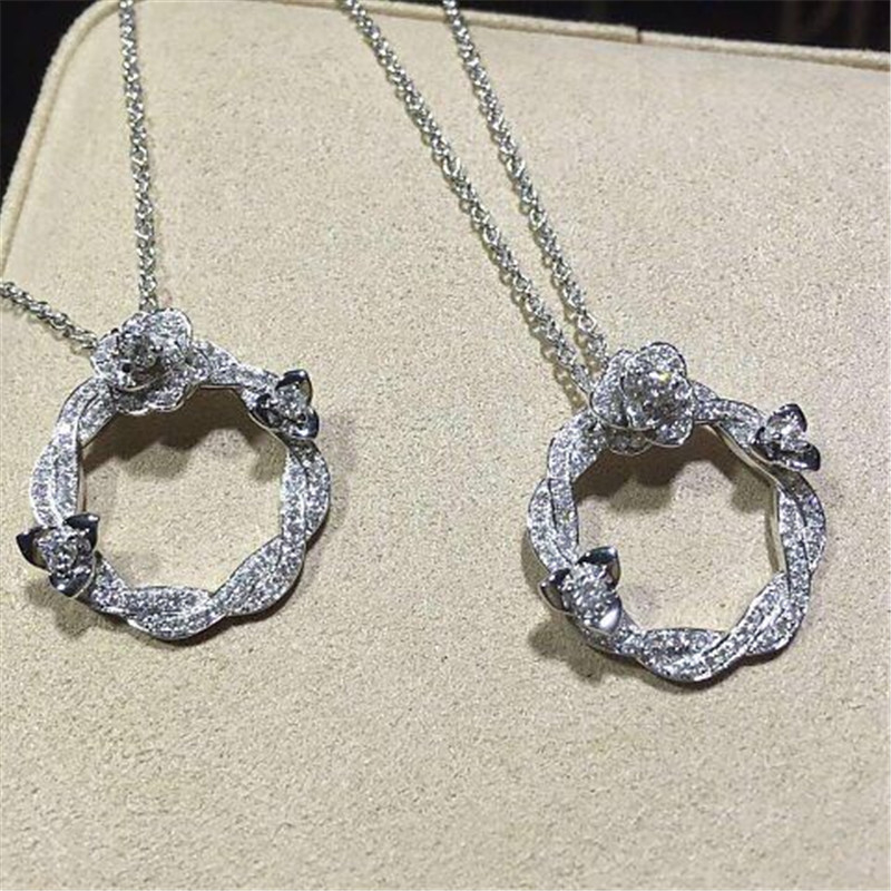 Piaget  full diamonds of rose vine  necklace 18kt  gold  with white gold or yellow gold 110 diamonds