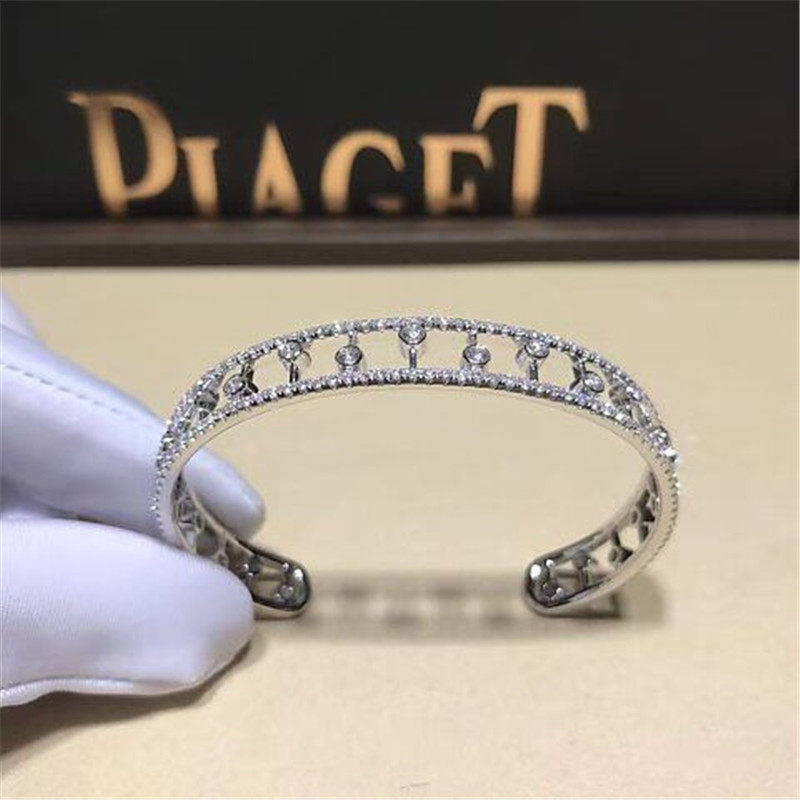  diamonds bracelet  18kt gold with white gold