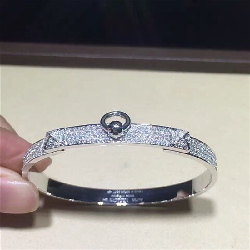  full diamonds bracelet 18kt gold  with white gold or yellow gold