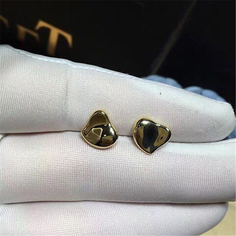   love earring of 18kt  gold  with white gold or yellow gold or pink gold