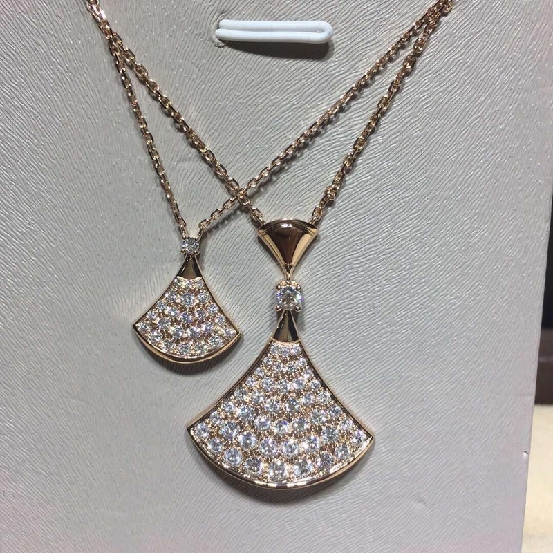   brand  jewelry  DIVA  full diamonds necklace in 18 kt pink gold  Also available in white and yellow gold